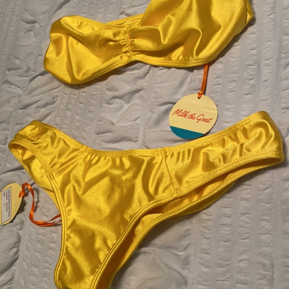 NWT Milk The Goat MLK Shinny Yellow Laguna Bando Bikini | Size S - Picture 6 of 13